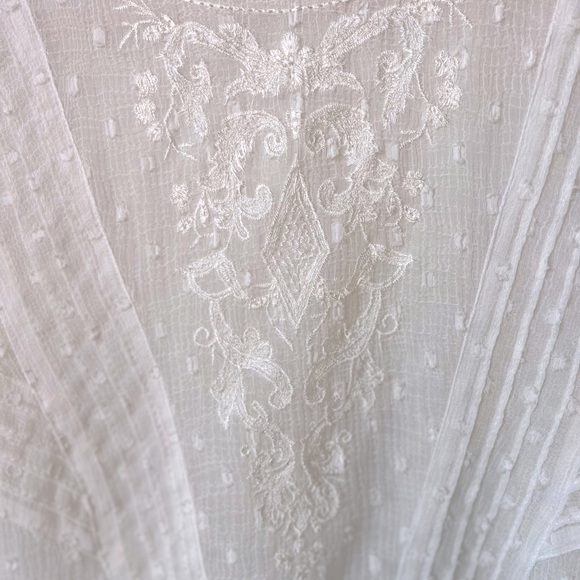 Zara Basic blouse - Picture 5 of 5